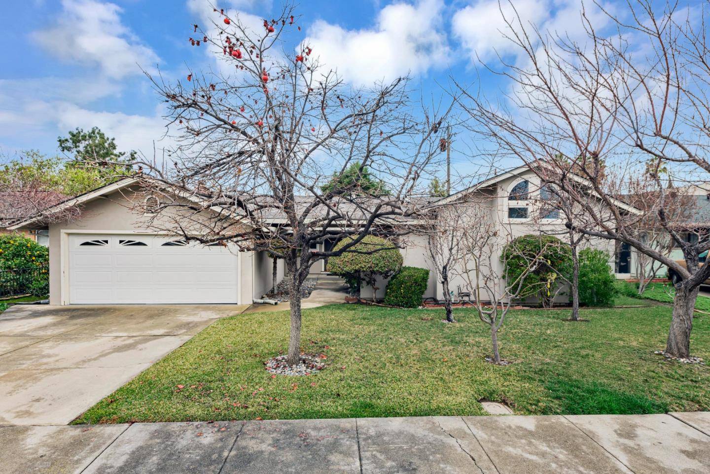 2371 Donner PL, Santa Clara, CA 95050
