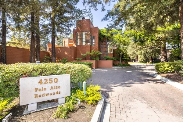 4250 El Camino Real D138, Palo Alto, CA 94306