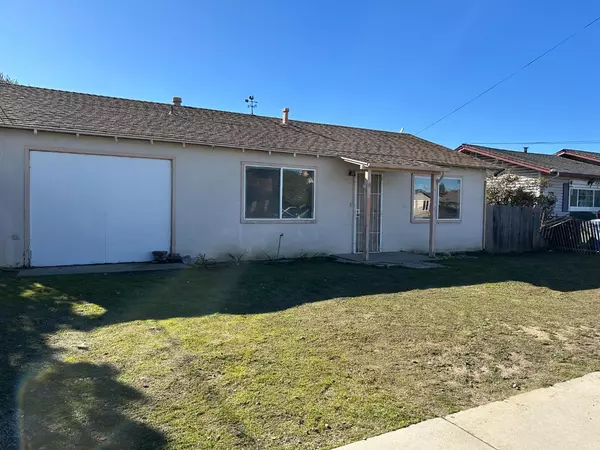 325 11th ST, Greenfield, CA 93927