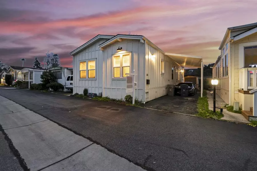 920 Capitola AVE 65, Capitola, CA 95010