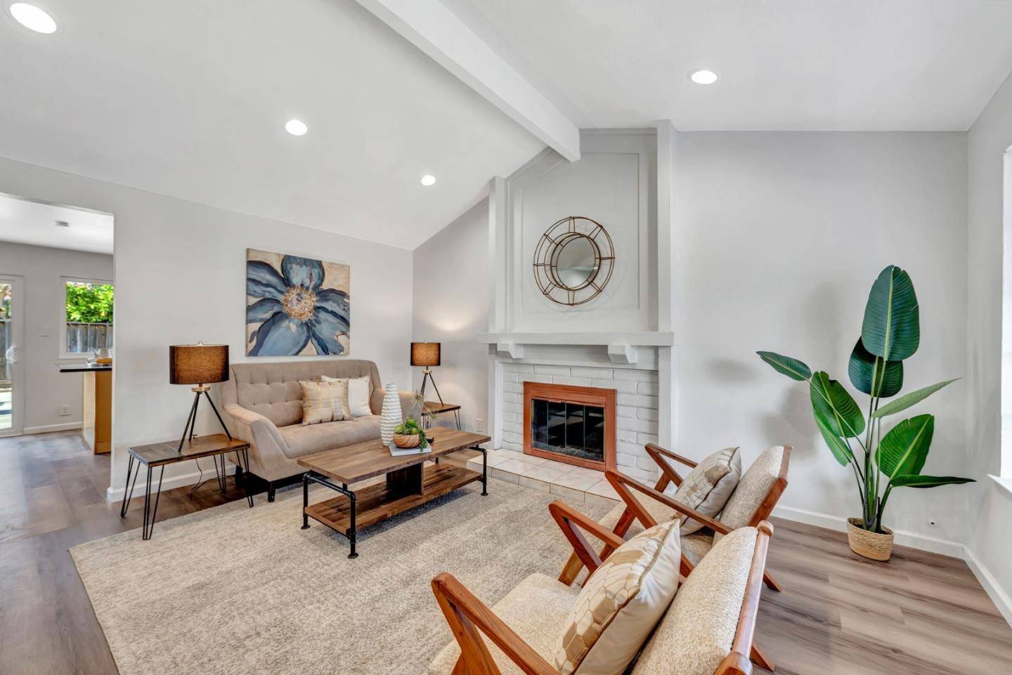 San Jose, CA 95131,2057 Nunes DR