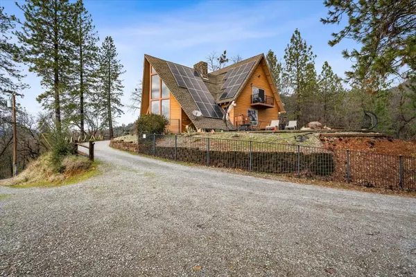 Lakehead, CA 96051,19754 Solus Campground RD