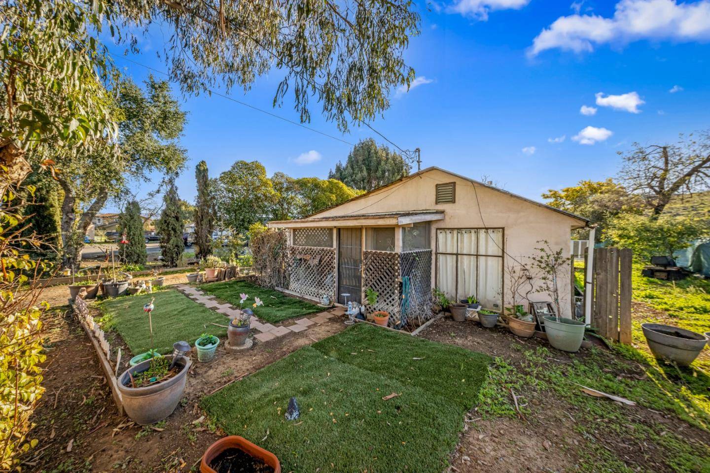 Morgan Hill, CA 95037,330 Tilton AVE