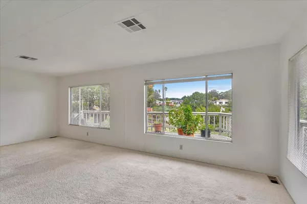 Santa Cruz, CA 95060,2395 Delaware AVE 77