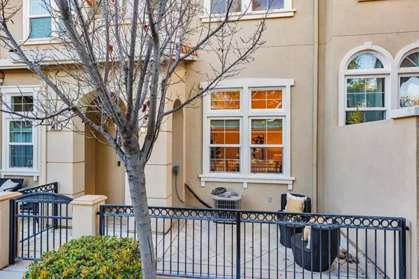 San Jose, CA 95125,330 Olive Hill DR