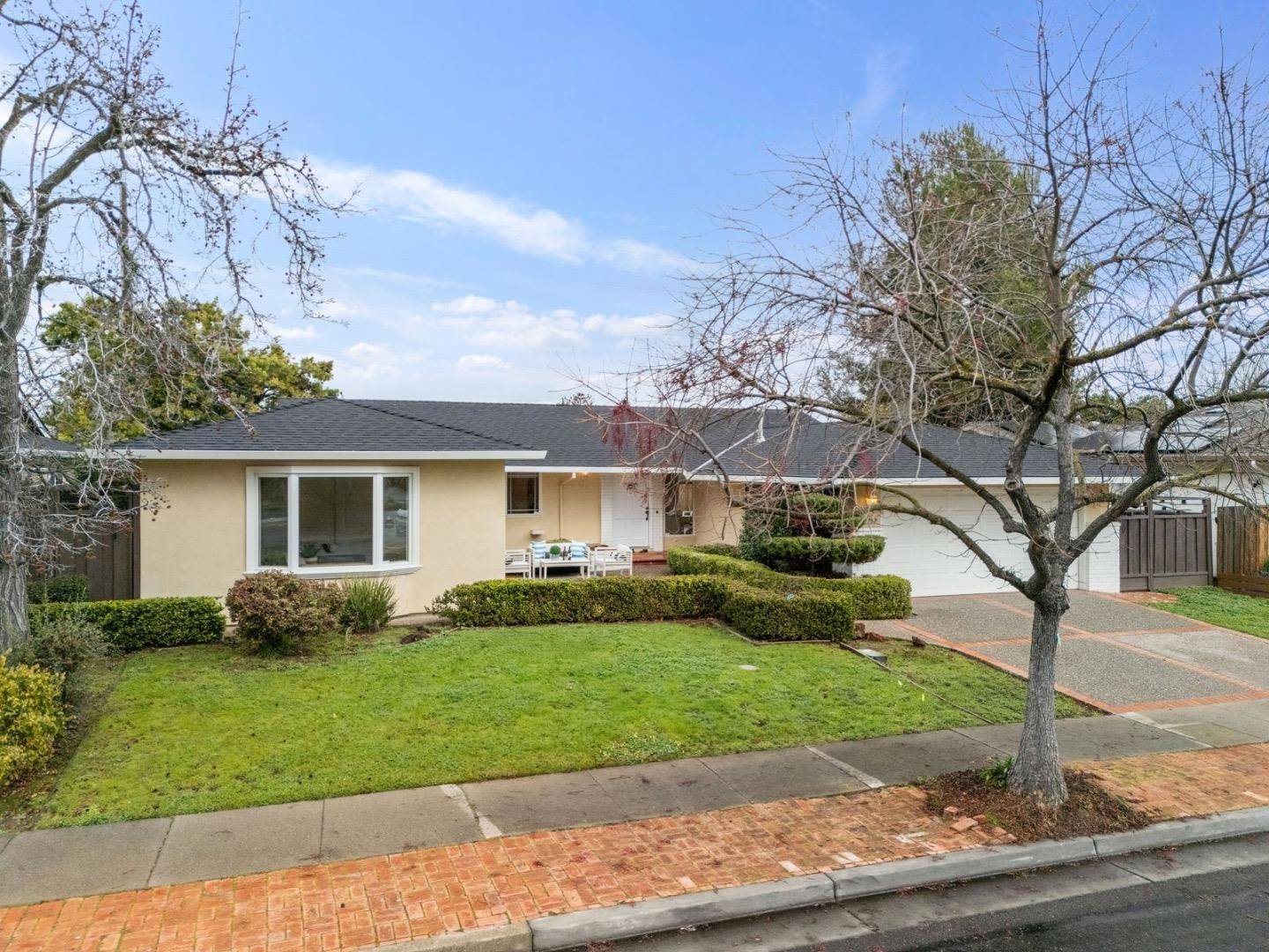 21797 Terrace DR, Cupertino, CA 95014