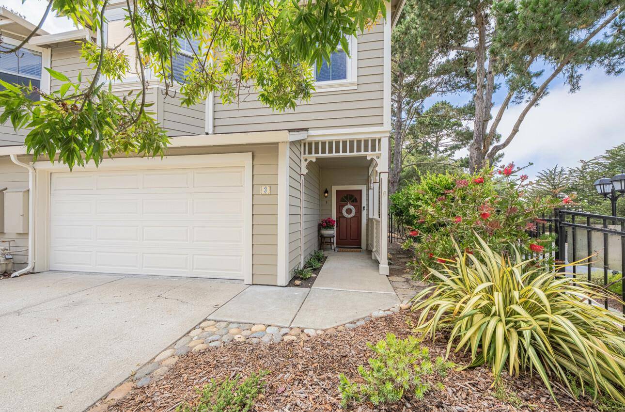 Pacific Grove, CA 93950,3 Glen Lake DR
