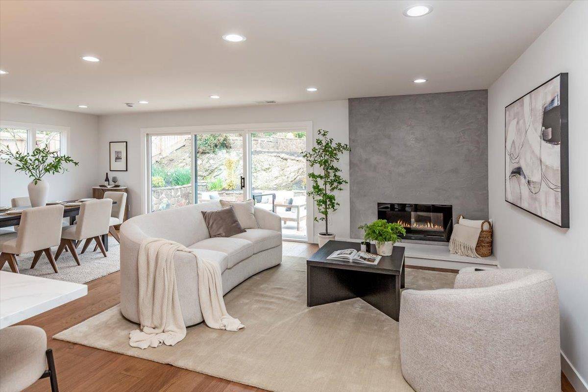 Redwood City, CA 94061,3880 Bret Harte DR