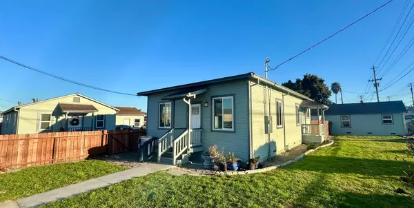 Watsonville, CA 95076,16 Grove ST