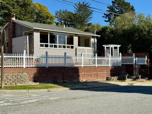 512 Alta DR, Aptos, CA 95003