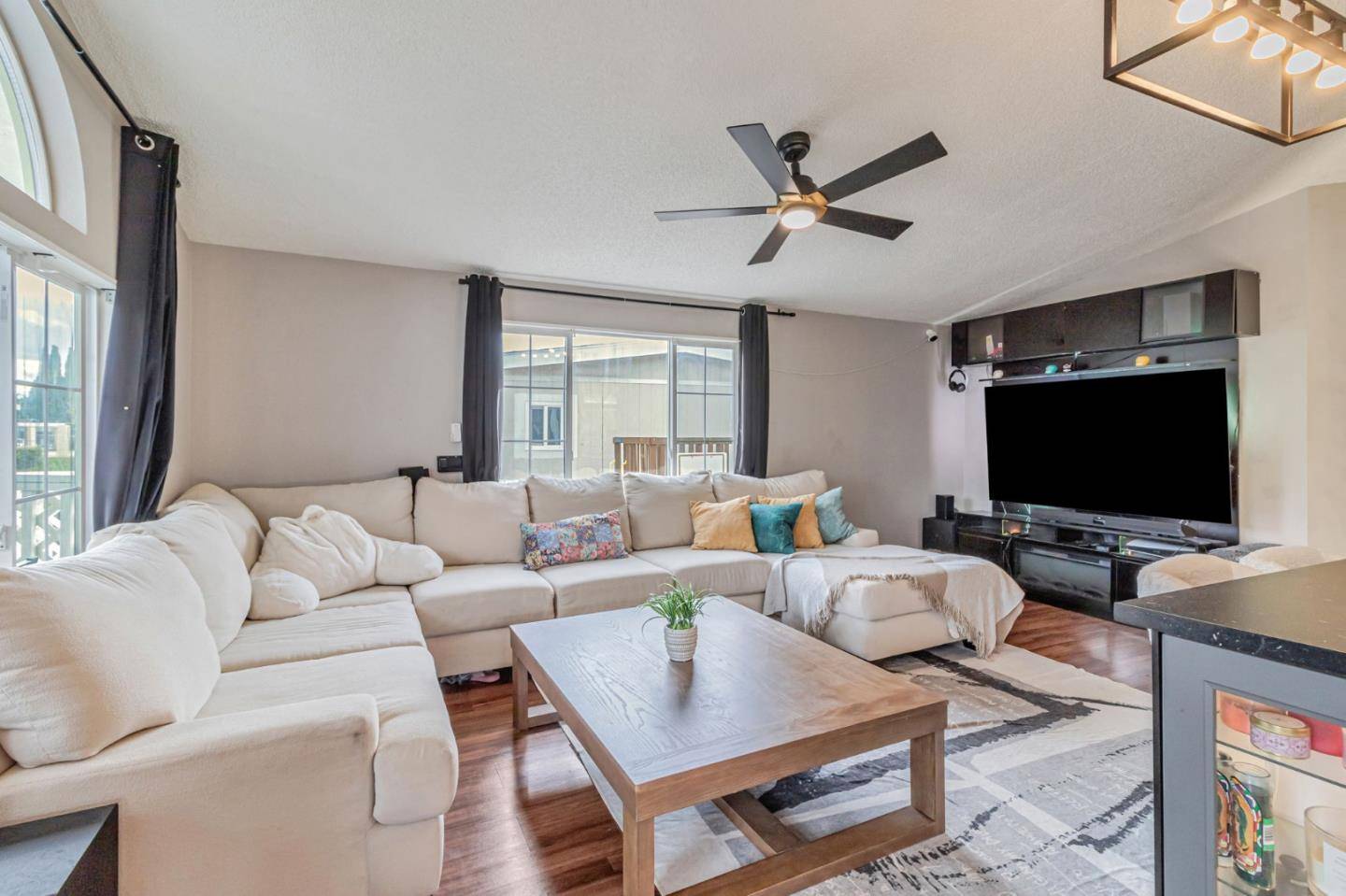 San Jose, CA 95134,504 Summerland DR 504