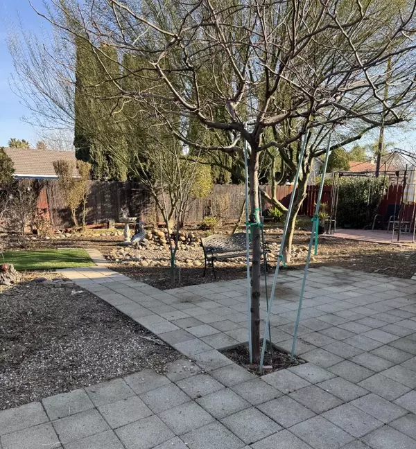 Los Banos, CA 93635,1338 Quail ST