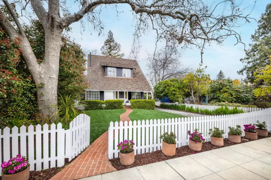 1521 Emerson ST, Palo Alto, CA 94301