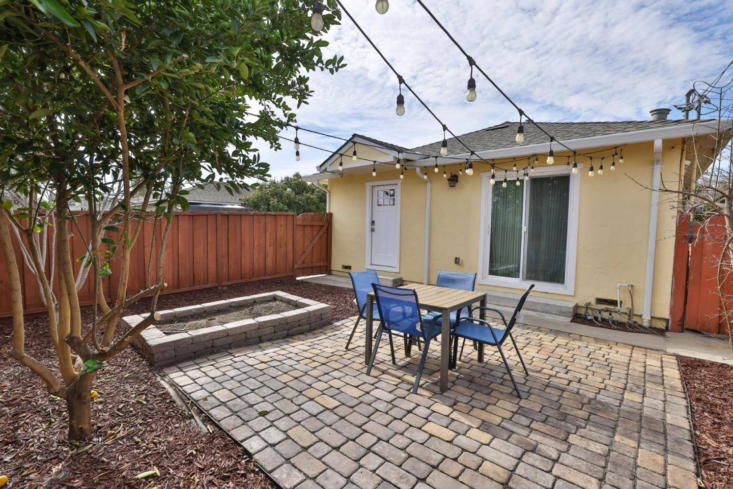 San Jose, CA 95116,109-111 S 20th ST