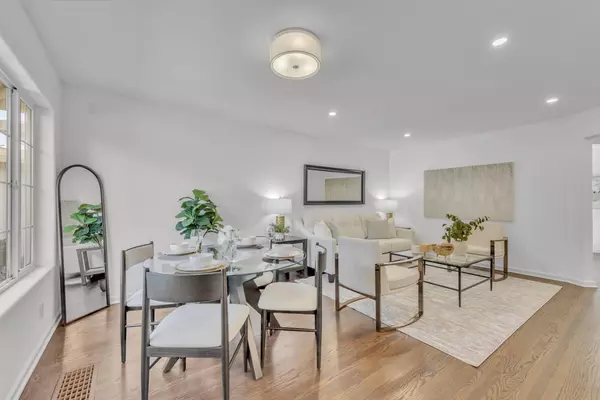 Menlo Park, CA 94025,604 9th AVE