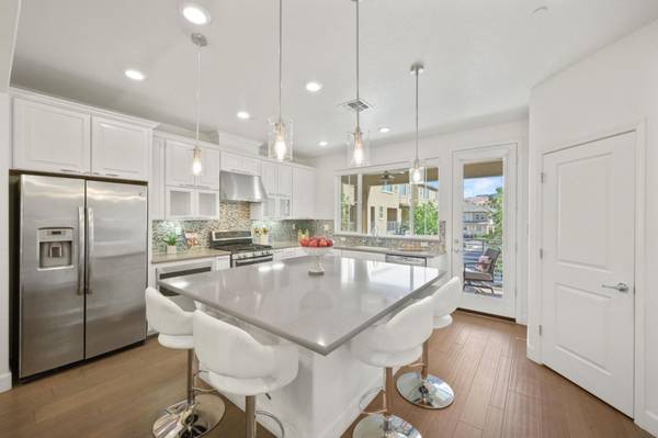 6043 Raleigh RD, San Jose, CA 95123