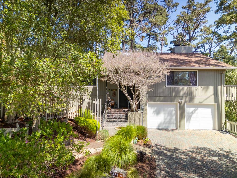 6 Stratford PL, Monterey, CA 93940