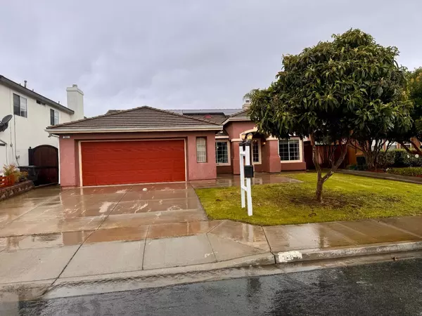 Salinas, CA 93905,821 Cactus CT