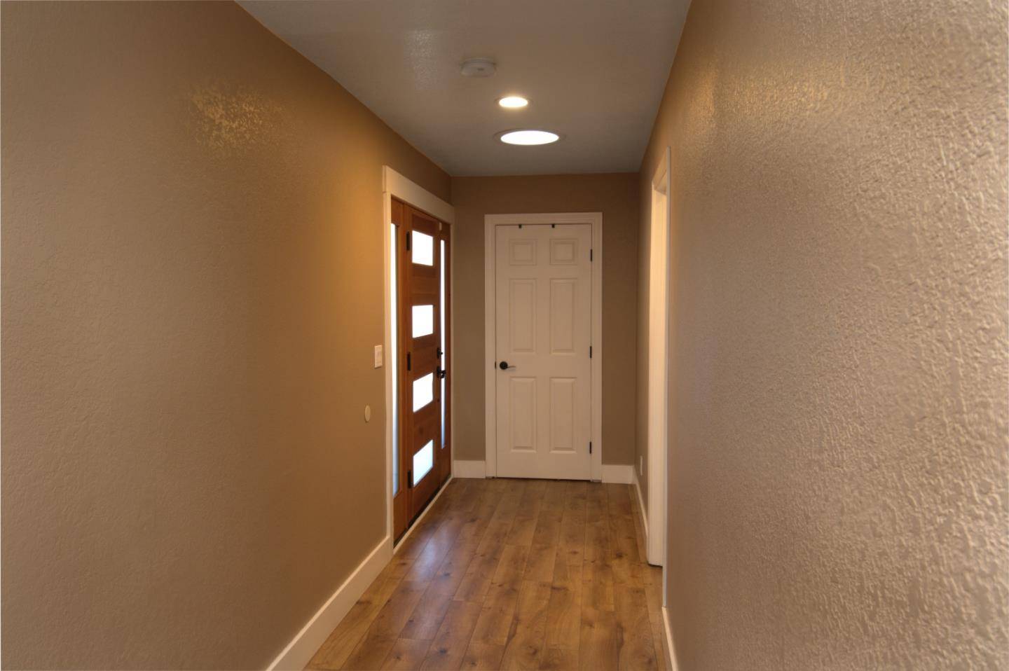 Mountain View, CA 94043,1607 Morgan ST