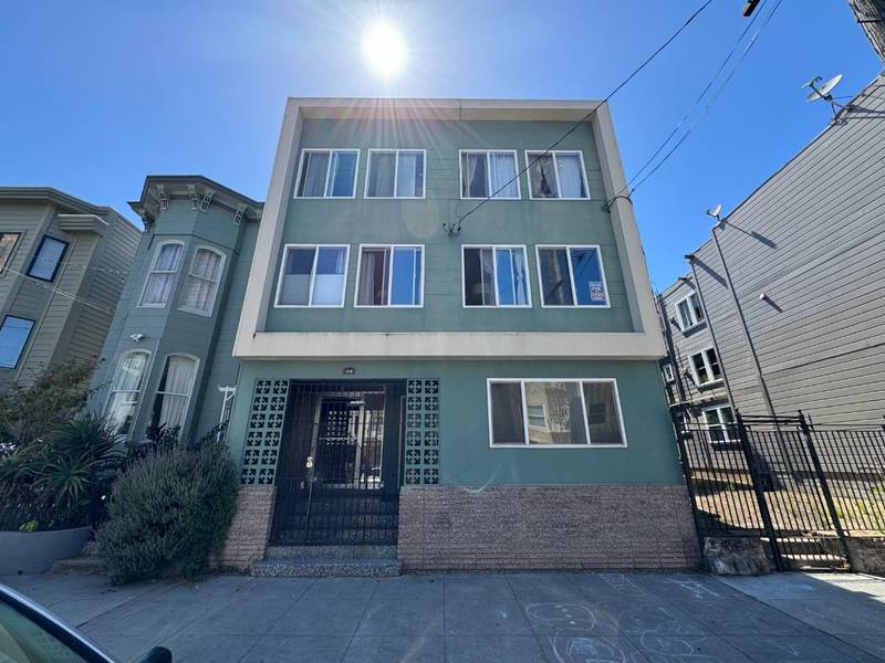 370 Bartlett ST 3, San Francisco, CA 94110