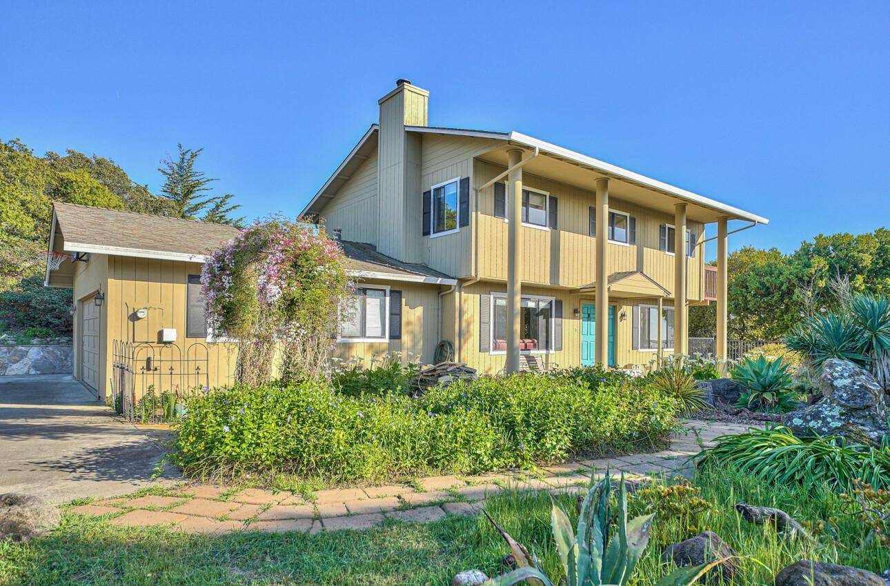 7571 Via Guiseppe LN, Salinas, CA 93907