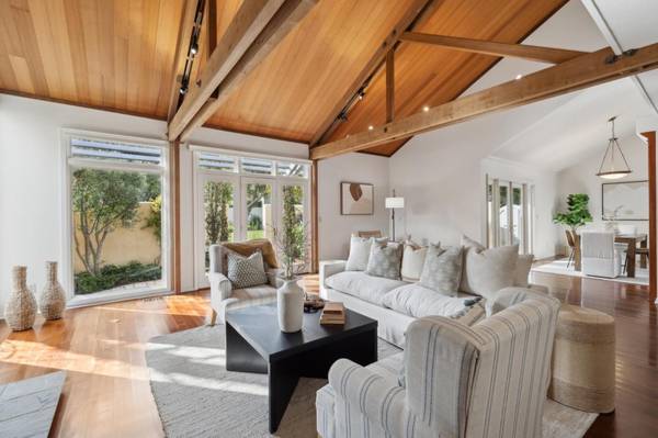 28064 Heron CT, Carmel, CA 93923