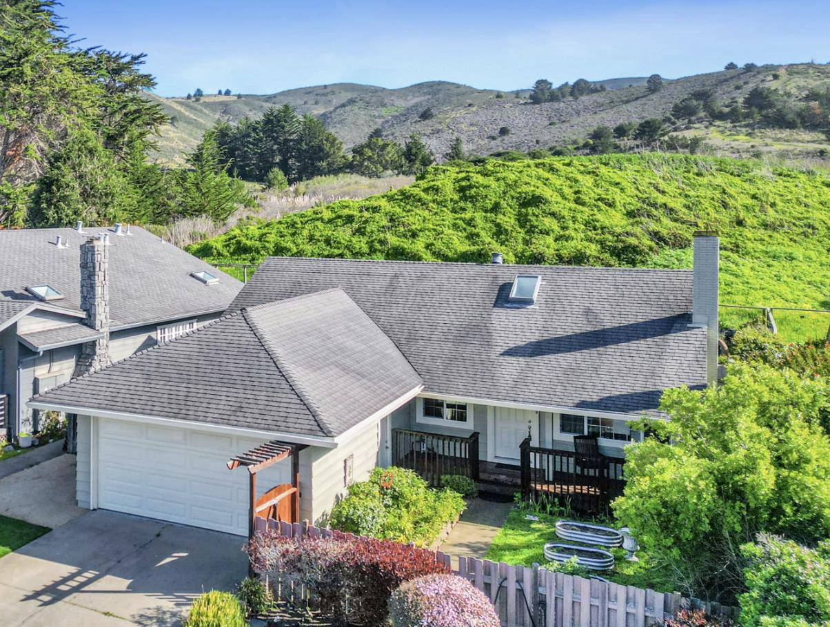 370 Bridgeport DR, El Granada, CA 94018