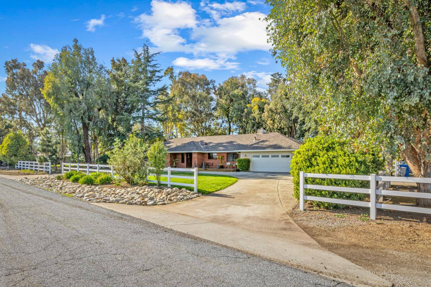 San Martin, CA 95046,12236 Mcconnell CT
