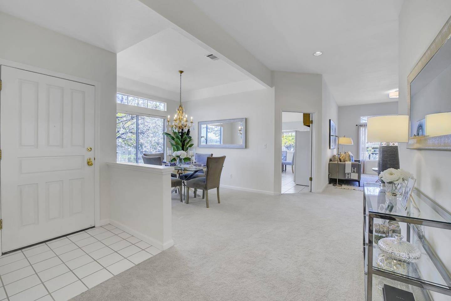 San Jose, CA 95135,8673 French Oak DR