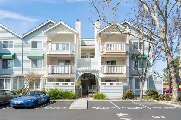 614 Arcadia TER 301, Sunnyvale, CA 94085