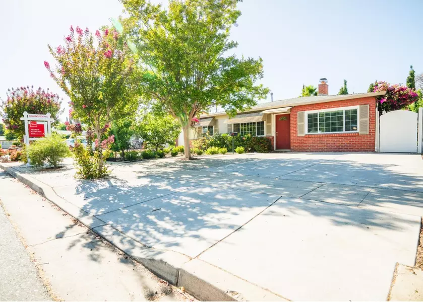 1725 Hogar DR, San Jose, CA 95124