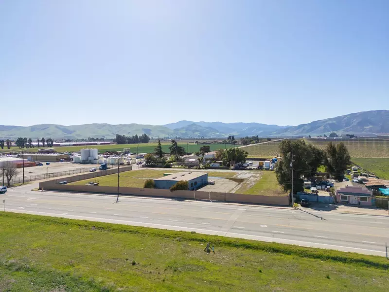 701 El Camino Real, Greenfield, CA 93927