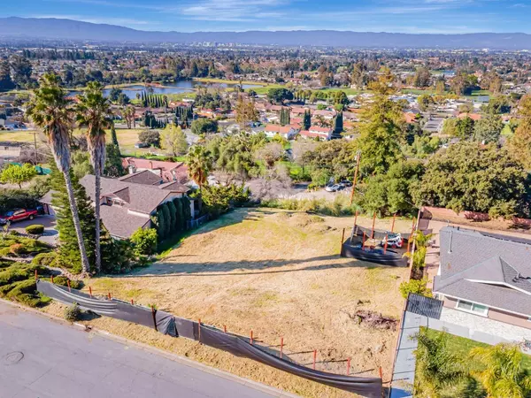 1073 Vista Del Mar, San Jose, CA 95132