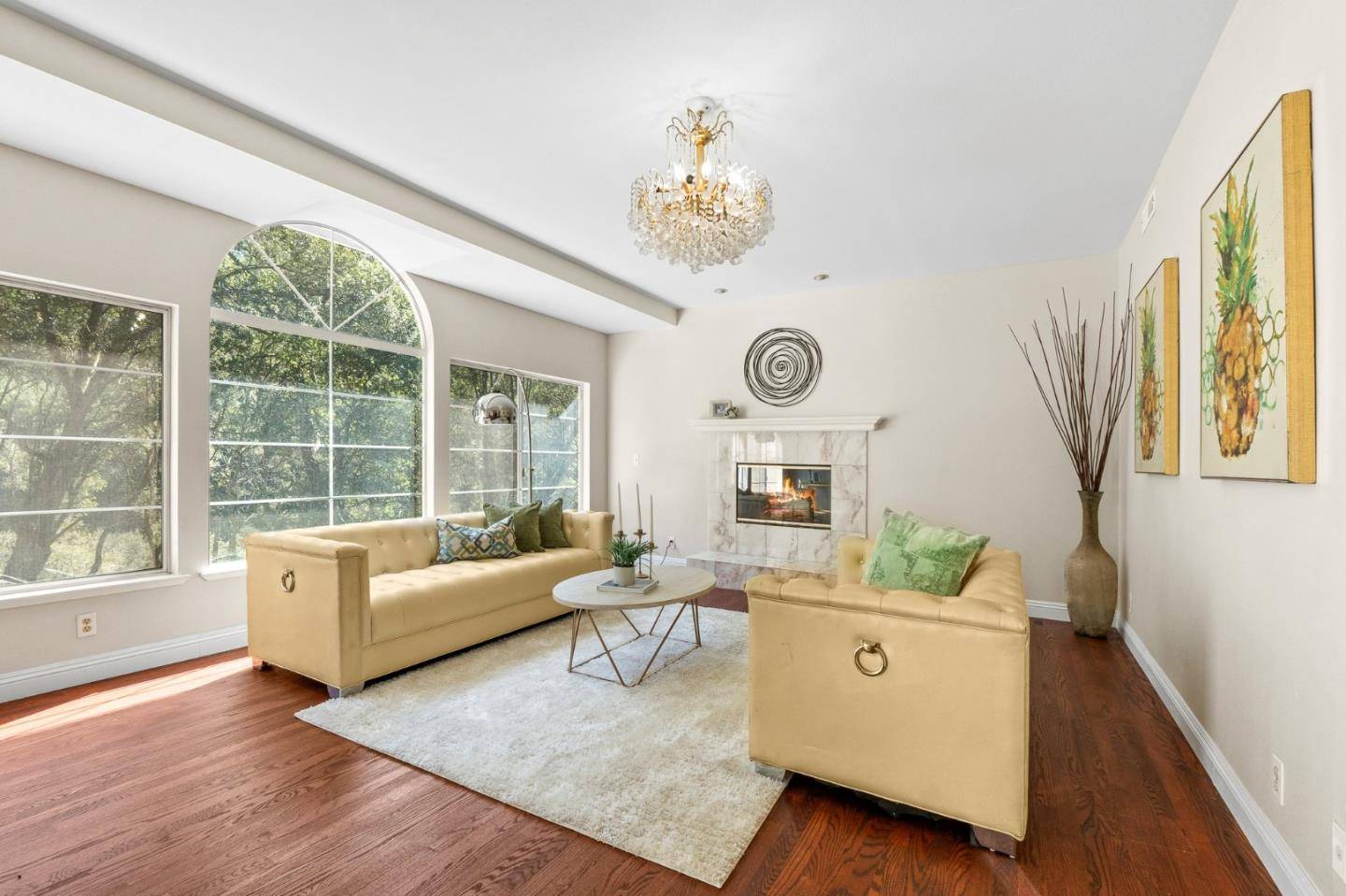 Oakland, CA 94611,5800 Westover DR