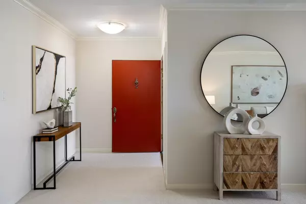 Burlingame, CA 94010,2021 Devereux DR