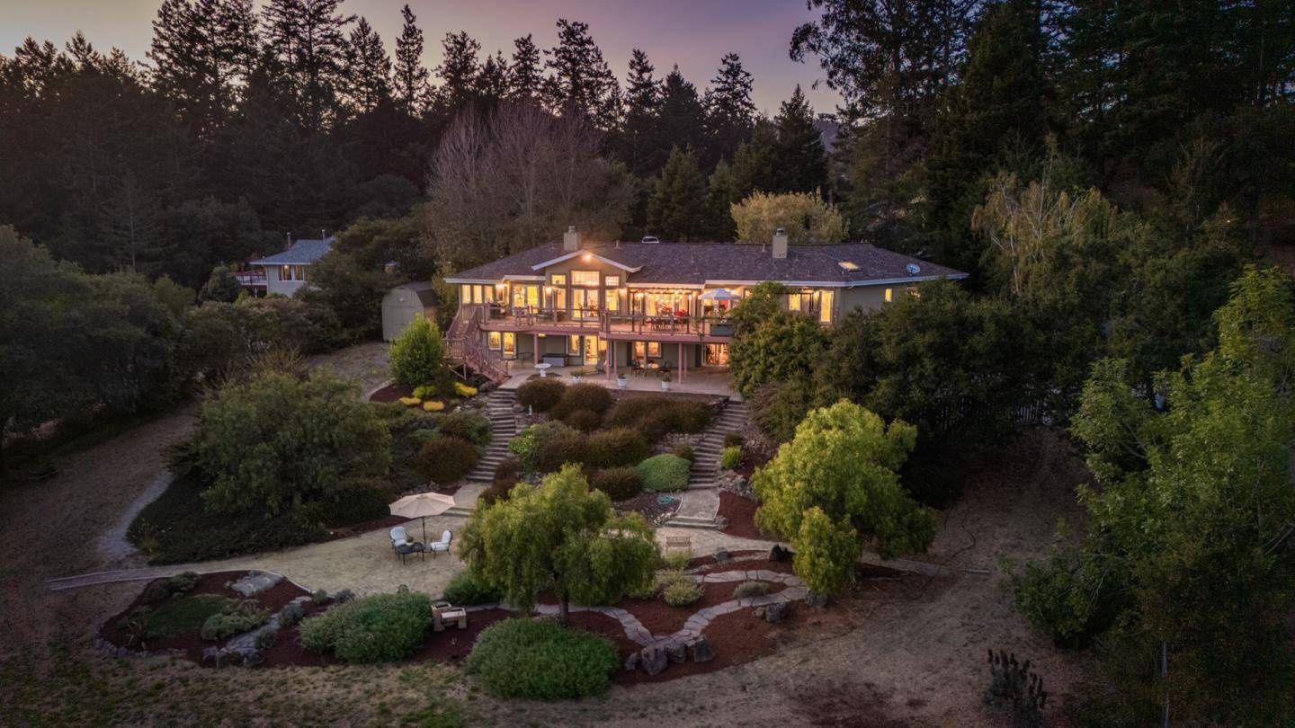2158 Sunny Acres DR, Santa Cruz, CA 95060