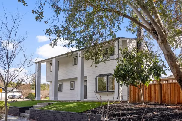 Los Gatos, CA 95032,103 Atwood CT