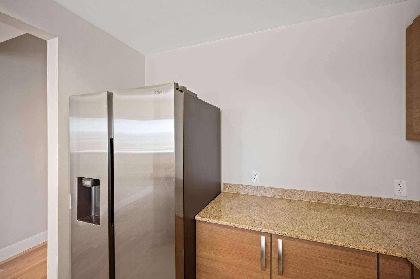 South San Francisco, CA 94080,1 Mandalay PL 603