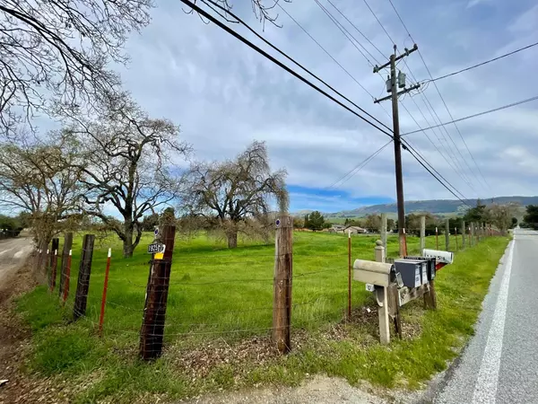 San Martin, CA 95046,1925 Church AVE