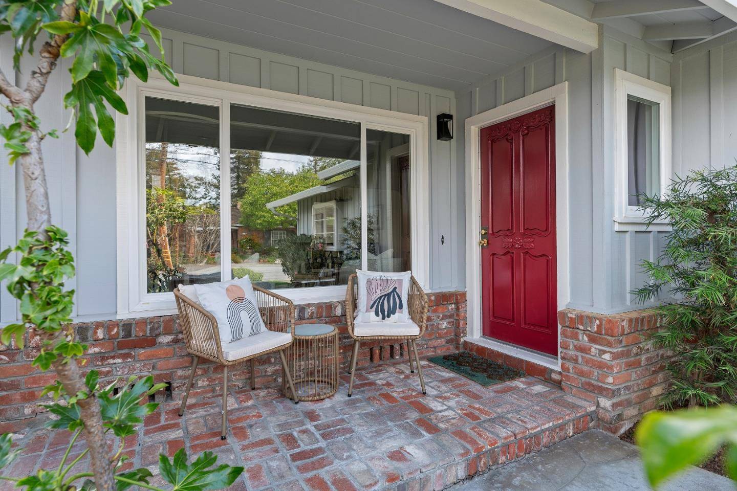 San Carlos, CA 94070,247 Fairmont AVE