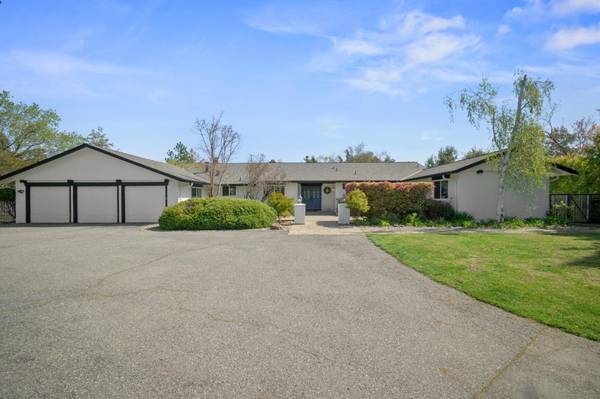 18119 Via Encantada, Monte Sereno, CA 95030