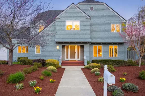 204 Ravenswood CT, Santa Cruz, CA 95060