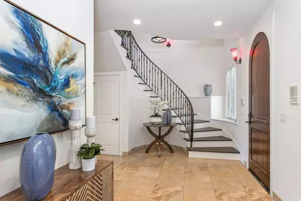 Scotts Valley, CA 95066,5 Dana CT