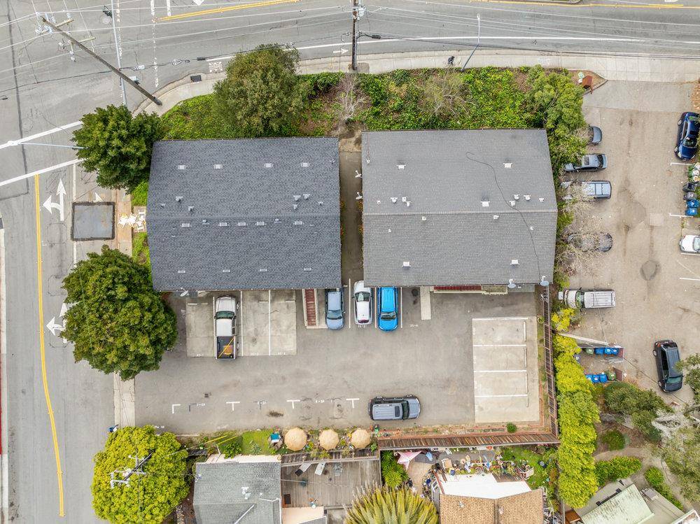 Santa Cruz, CA 95062,2935- 2945 Capitola RD