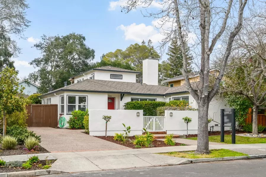 2296 Bryant ST, Palo Alto, CA 94301