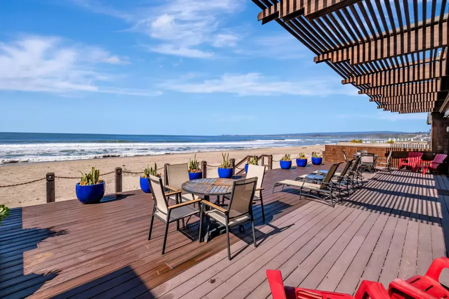 547 Beach DR, Aptos, CA 95003