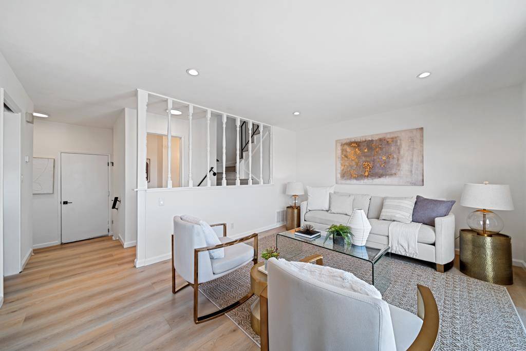 Daly City, CA 94015,128 Saint Michaels CT