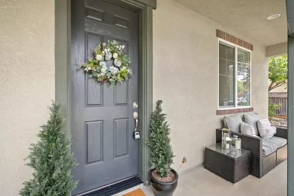 Morgan Hill, CA 95037,462 E Main AVE