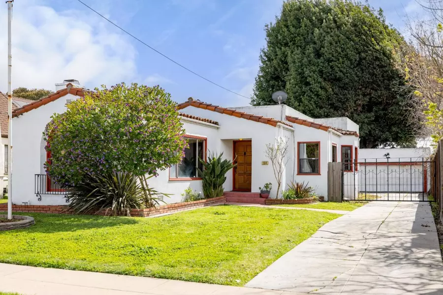 134 E Acacia ST, Salinas, CA 93901
