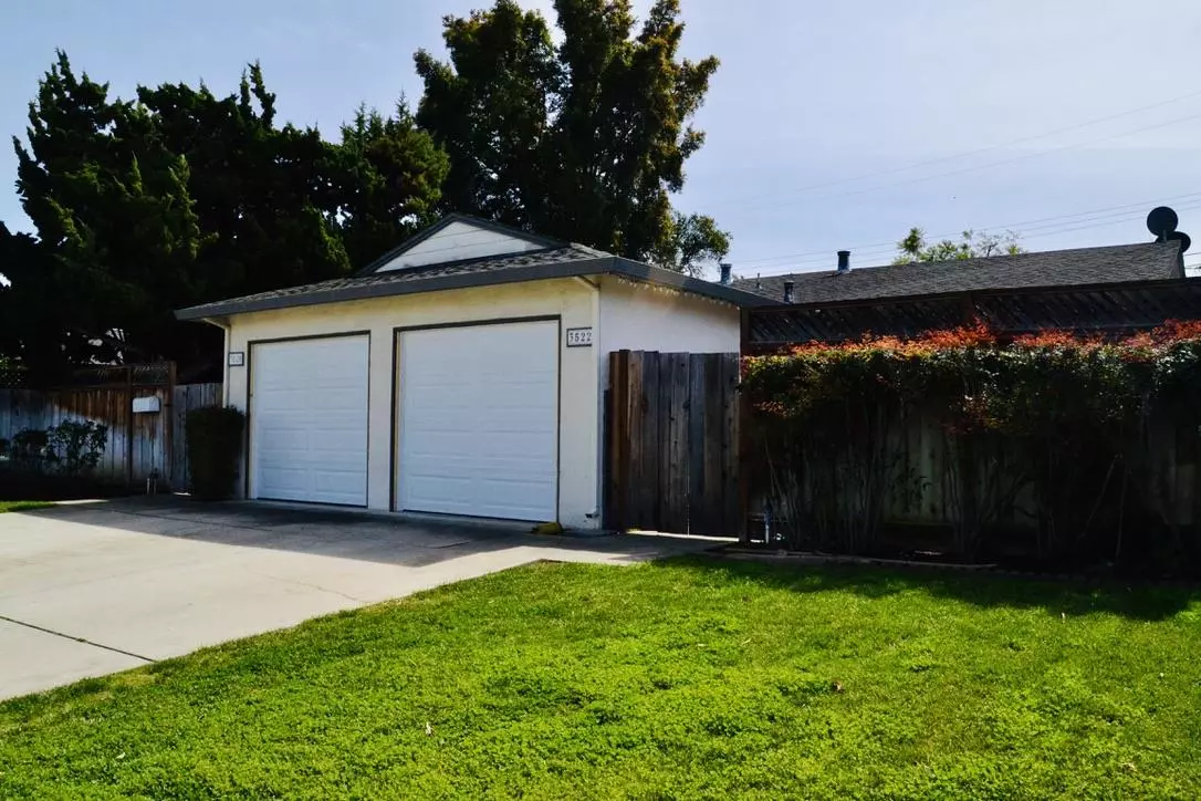Santa Clara, CA 95051,3520/3522 Brookdale DR